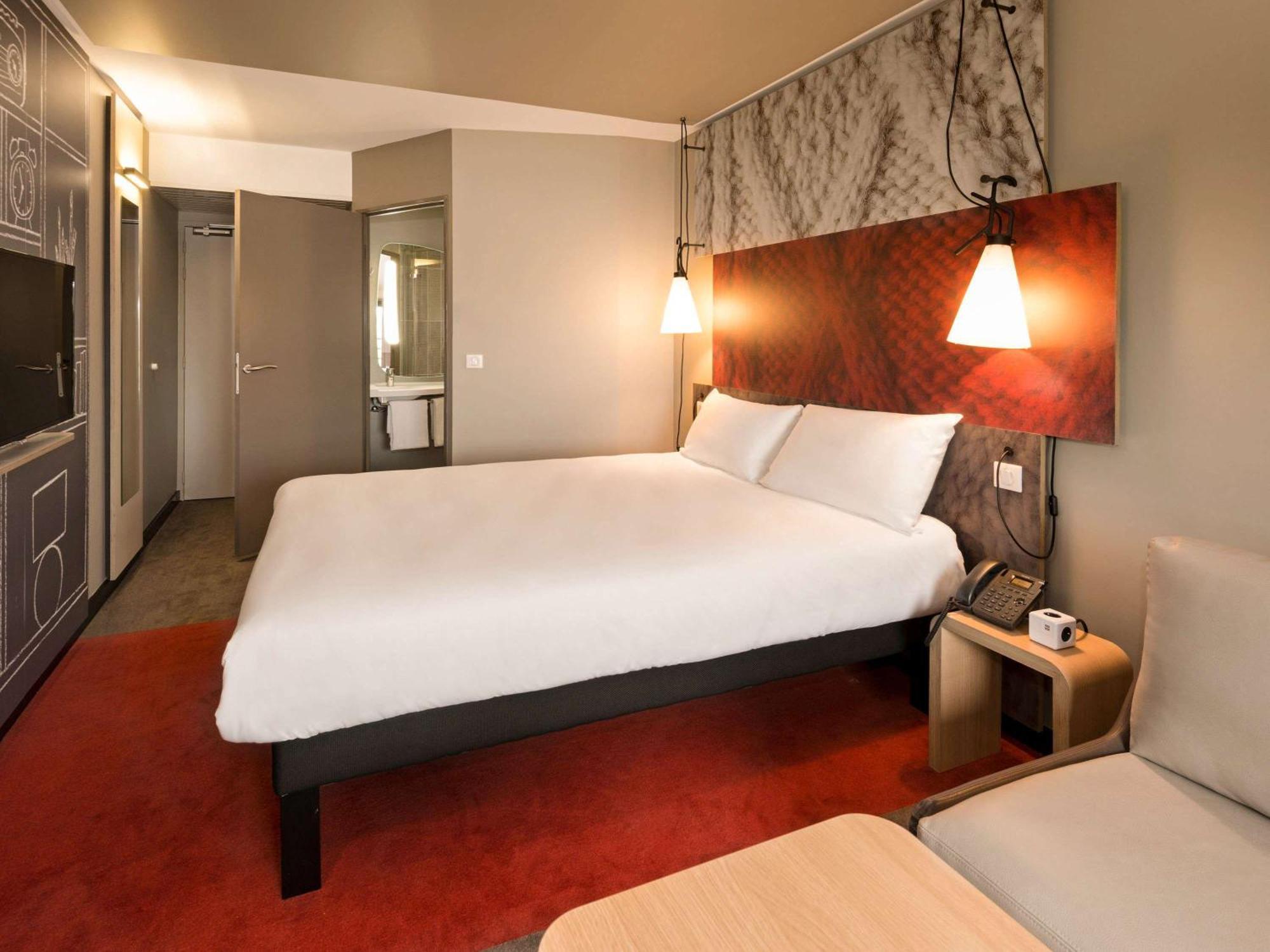 Hotel Ibis Pontorson Baie Du Mont Michel Saint-Georges-de-Gréhaigne